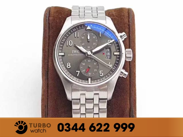 Mua đồng hồ IWC fake Quảng Ninh: Nên hay không nên?