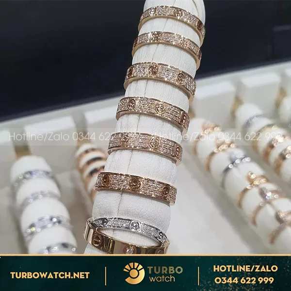 Nhẫn nữ cartier love Ring diamond paved