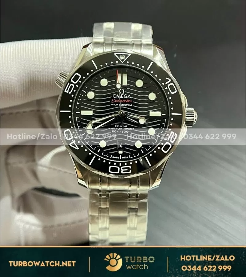 Omega seamaster demi gold vs factory replica