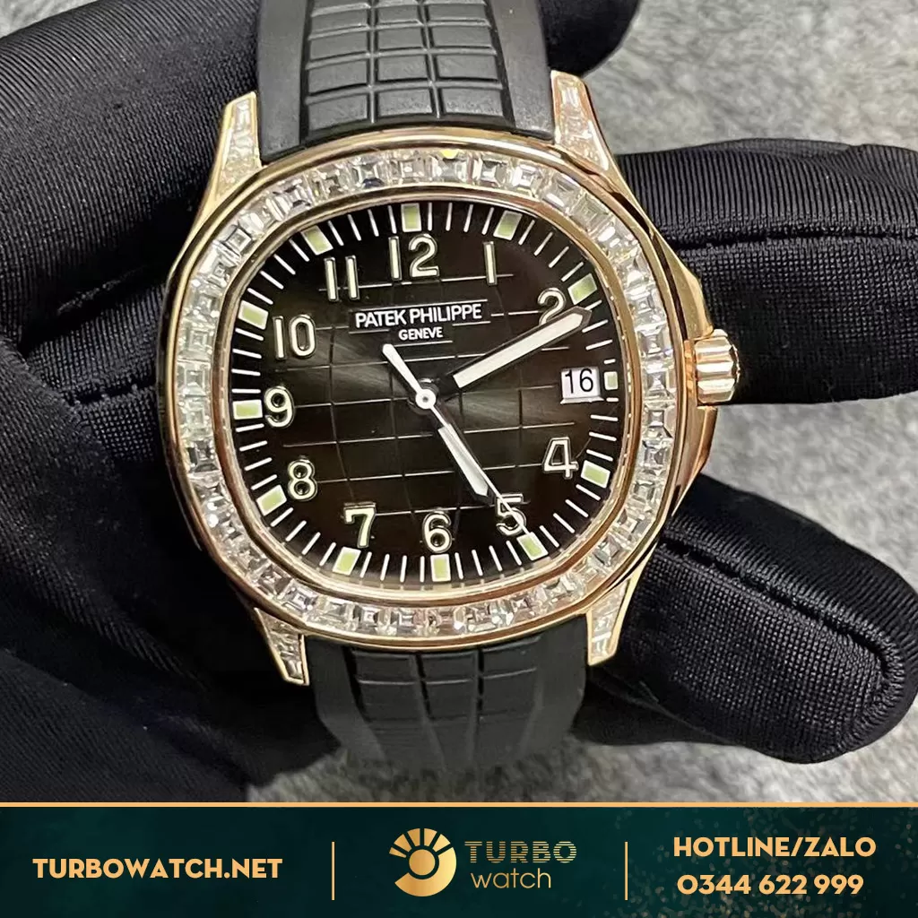PATEK PHILIPPE AQUANAUT 5167R/300G-010 ROSE GOLD 18K BAGUETTE