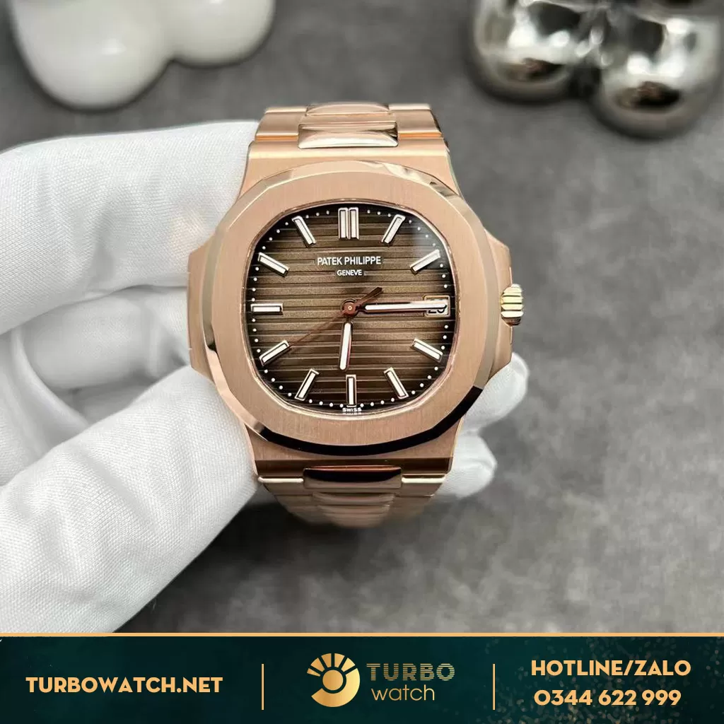 Patek Philippe Nautilus 5711 Chế Tác Vàng 18K 