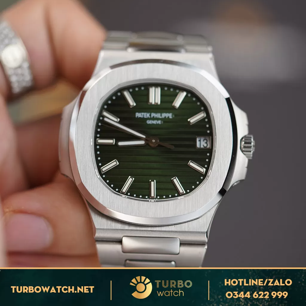 Patek philippe nautilus 5711 green tinh chỉnh mặt ,dây ,lịch chuẩn auth 99%