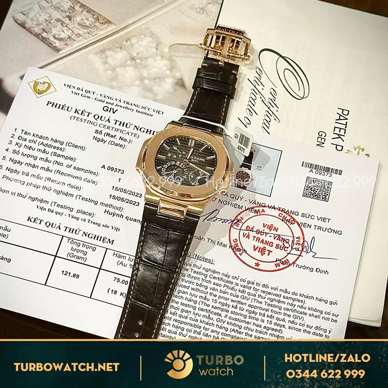 Patek Philippe Nautilus 5712R Vàng Khối 18K