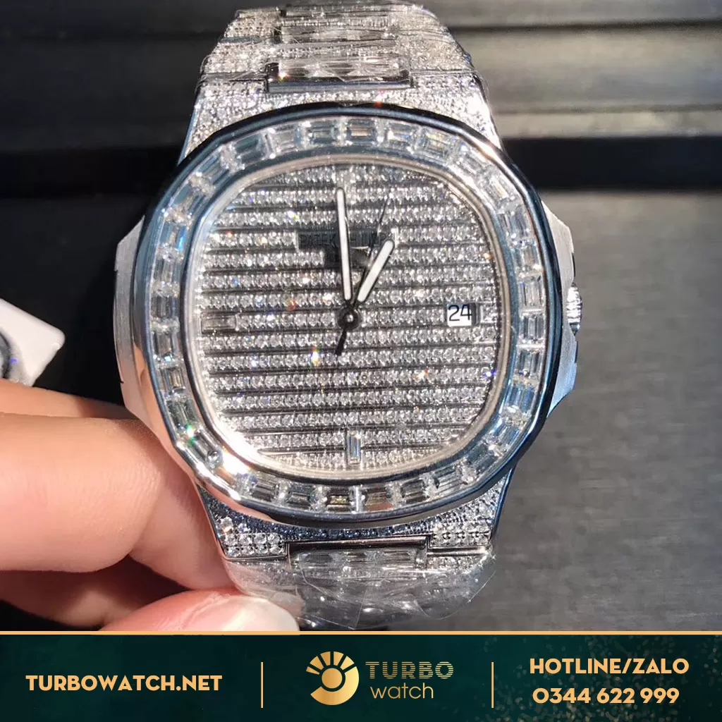 PATEK PHILIPPE NAUTILUS 5719/10G-010 WHITE GOLD 18K BAGUETTE DIAMONDS