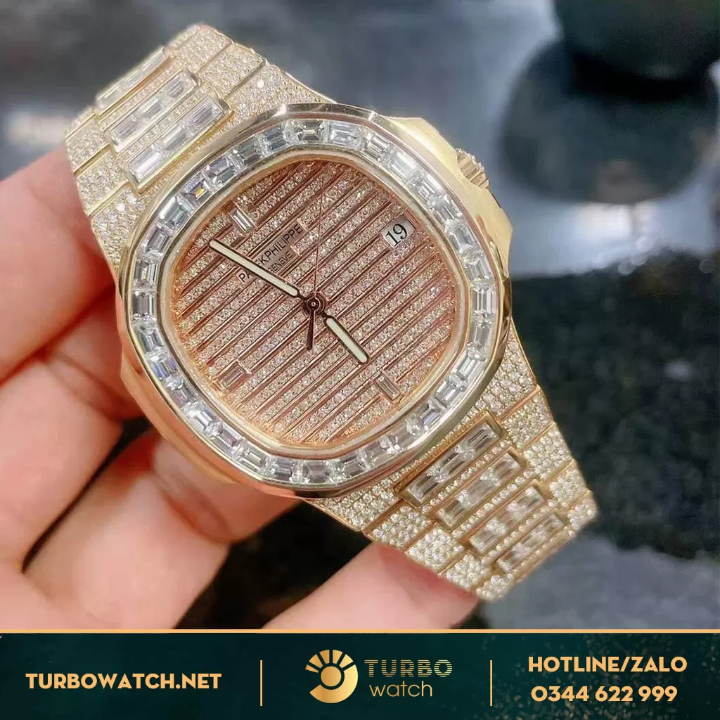 PATEK PHILIPPE NAUTILUS 5719/10R-010 ROSE GOLD 18K BAGUETTE DIAMONDS
