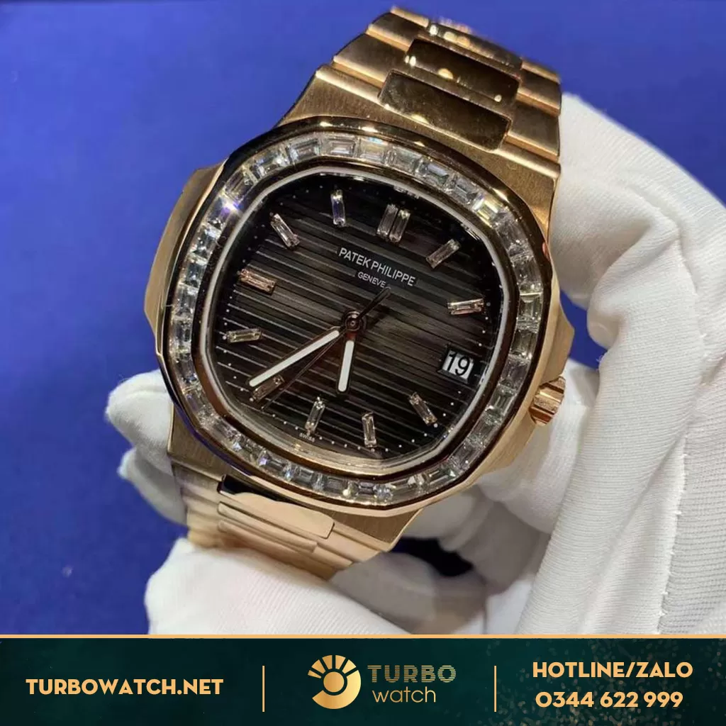 PATEK PHILIPPE NAUTILUS 5723/1R-010 ROSE GOLD BAGUETTE DIAMONDS
