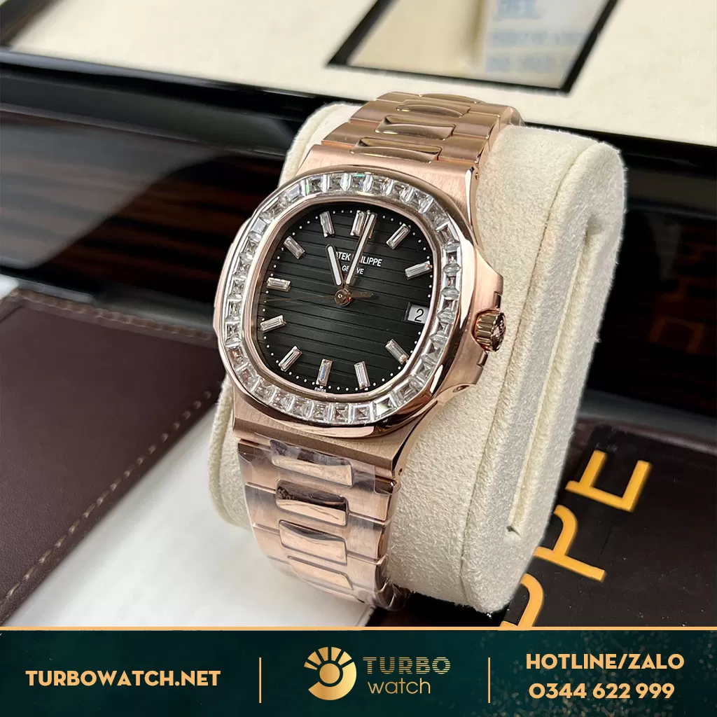 Patek philippe nautilus 5723 bọc vàng độ viền kim moissanite