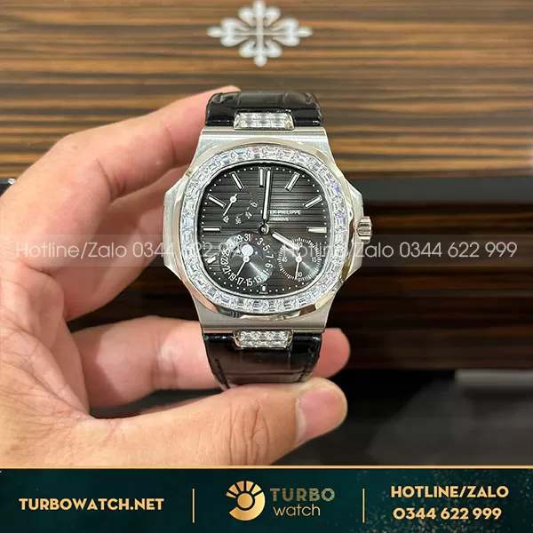 Patek Philippe Nautilus Rep 1 1 5724 Gray Dial 