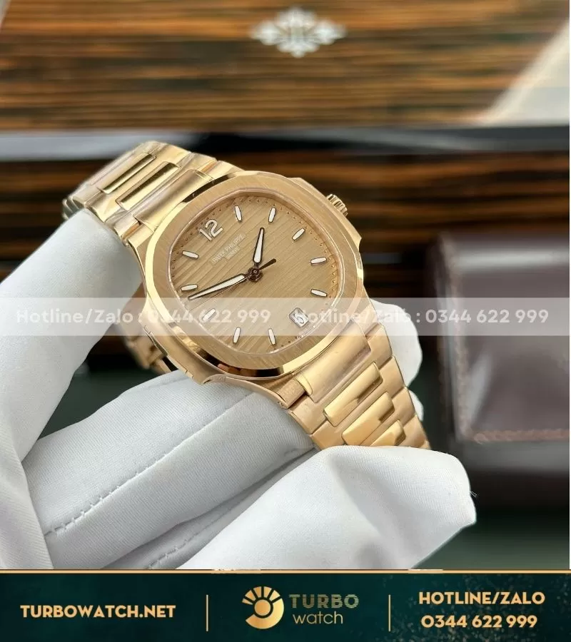 Patek philippe Nautilus 7118 Lady vàng hồng 35,2mm cal324sc nhà máy 3K replica