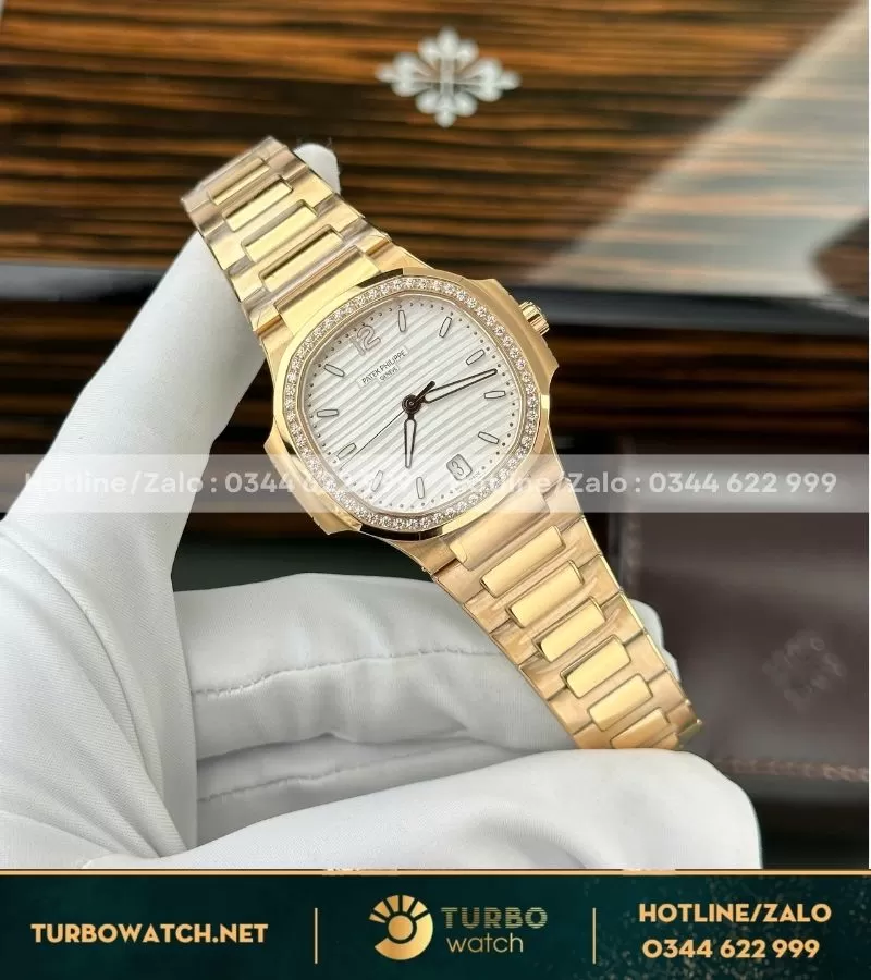 Patek philippe Nautilus 7118 Lady vàng hồng 35,2mm mặt trắng nhà máy 3K replica