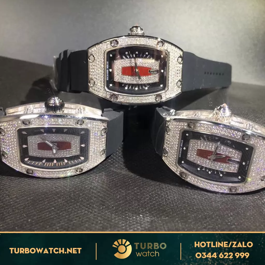 RICHARD MILLE chế tác vàng khối 18k kim thiên nhiên