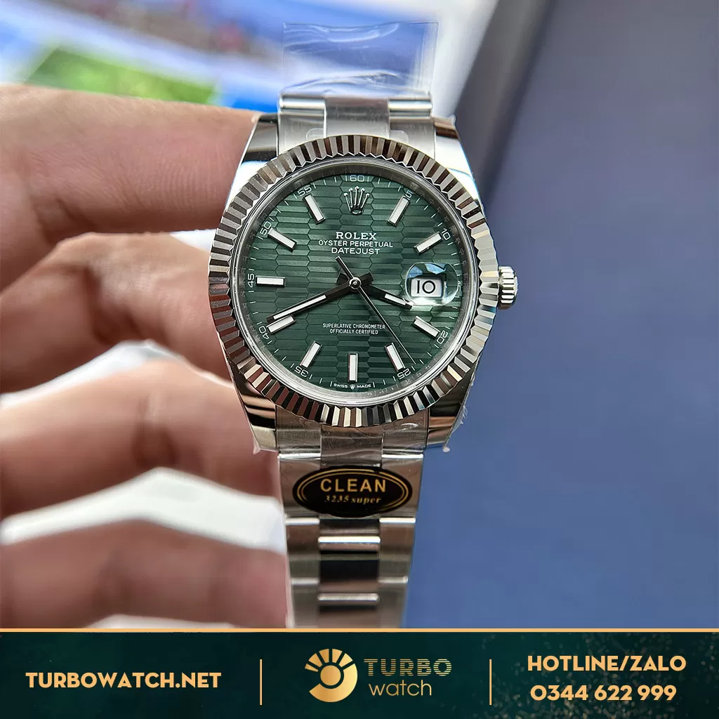 Rolex Datejust 41 126300 Mặt Số Xanh Lá Cây Vân Gấp Nếp Dây Oyster Clean Factory