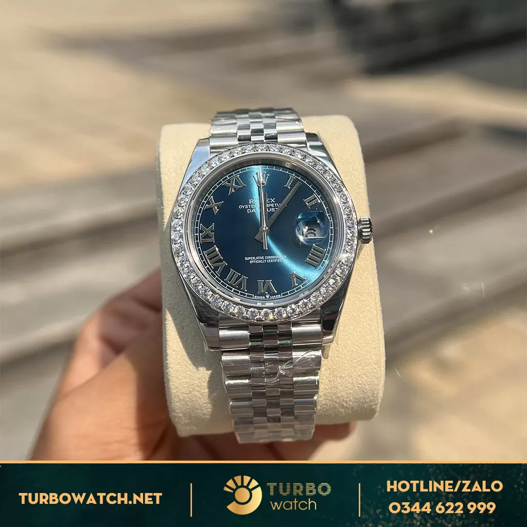 Rolex DateJust 41 126334 Mặt Xanh Navy Vỏ Chế Tác Viền Kim Cương Moissanite Replica