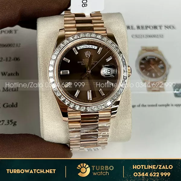 Rolex daydate 40mm bọc vàng 18k độ viền kim moissanite baguette