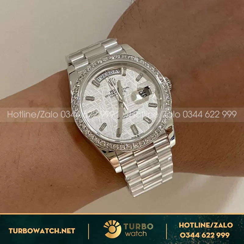 Rolex daydate 40mm mặt số thiên thạch vàng trắng 18k nạm kim cương