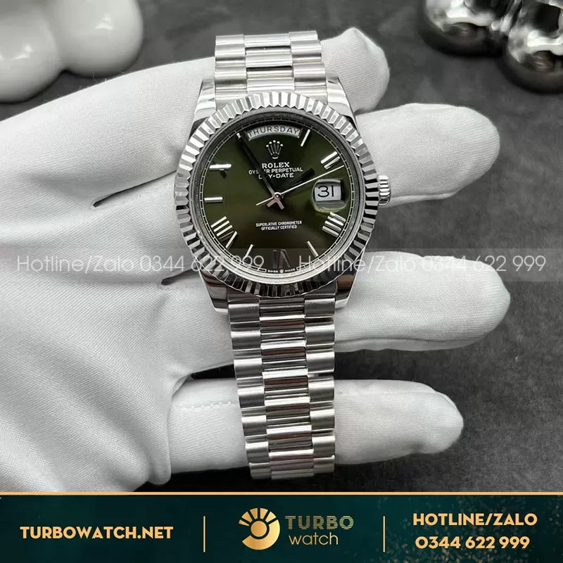 Rolex daydate 40mm vàng trắng mặt số xanh green chế tác