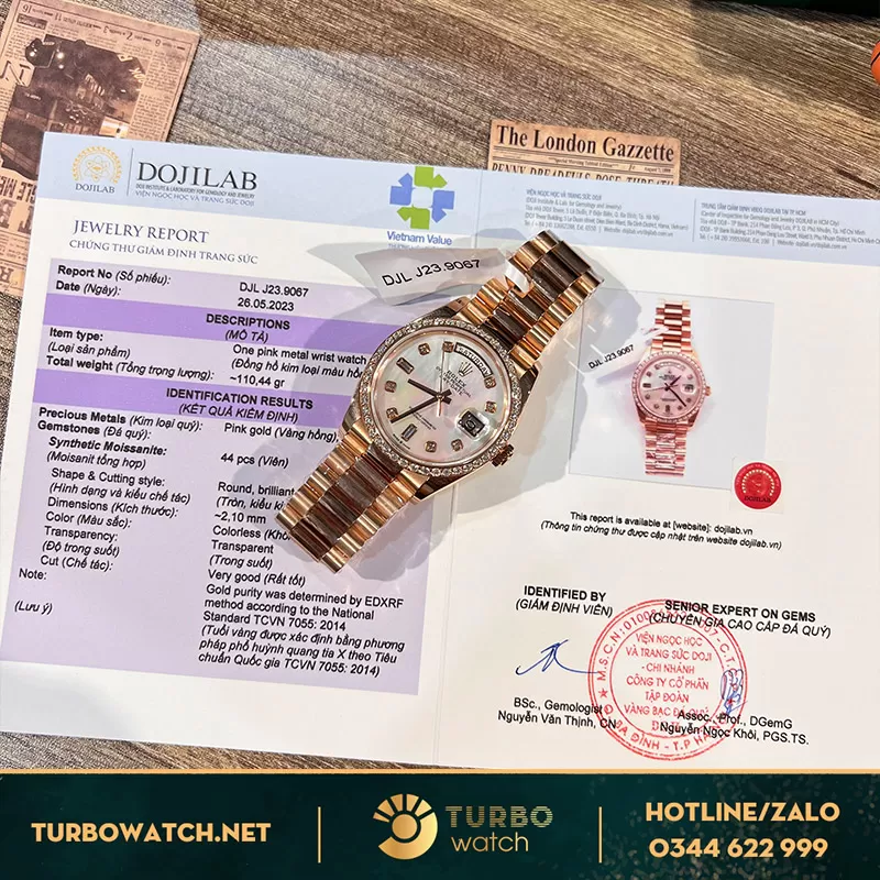 Rolex daydate bọc vàng viền độ moissanite mặt MOP