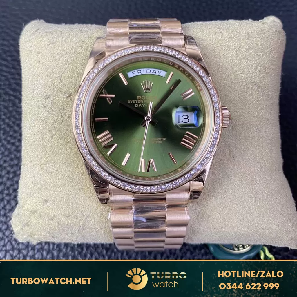 Rolex daydate green dial diamond benzel