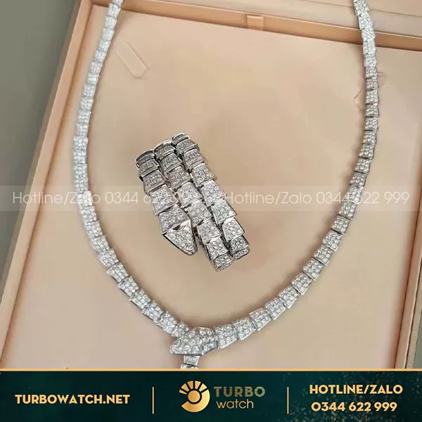 Serpenti viper bracelet and necklaces white gold full diamond 