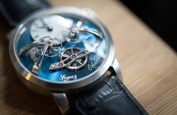 So Sánh Đồng Hồ Richard Mille 61 01 Replica Với Đồng Hồ Mb&F Legacy Machine Replica
