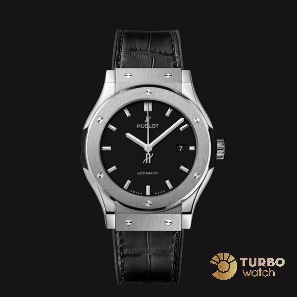 So sánh Hublot Classic Fusion Black 42mm fake 1 với Rolex Submariner rep 1 1