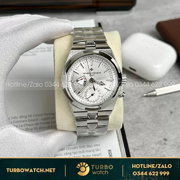 Vacheron constantin oversea white dial